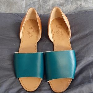 Latigo slide on sandles size 8